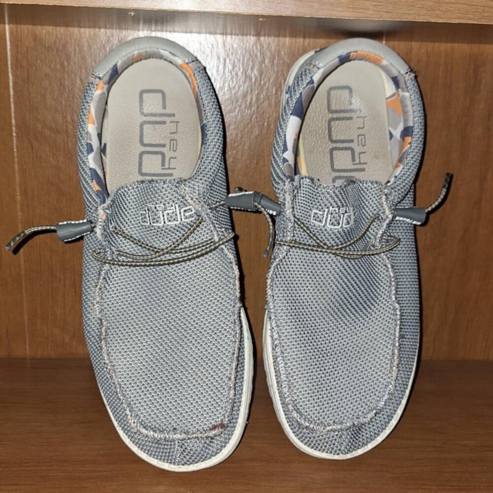 Hey Dude Wally Sox in Asphalt